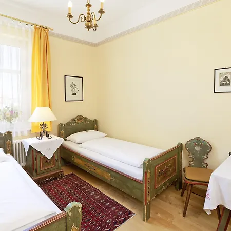 Hotel Hirsch-3